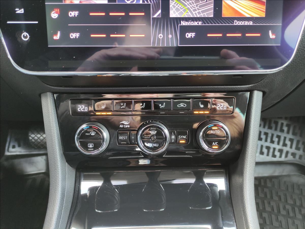 Škoda Superb