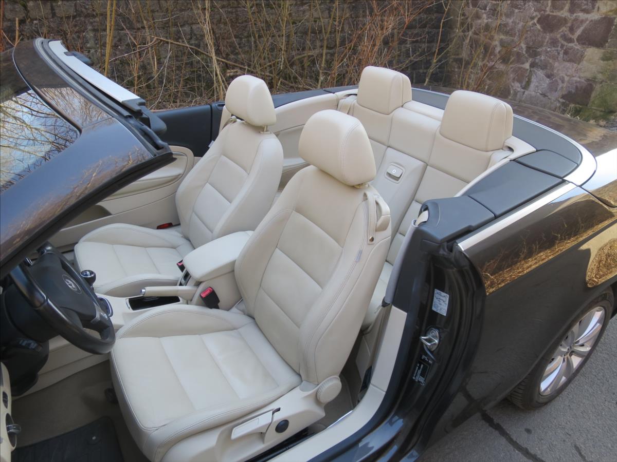 Volkswagen EOS