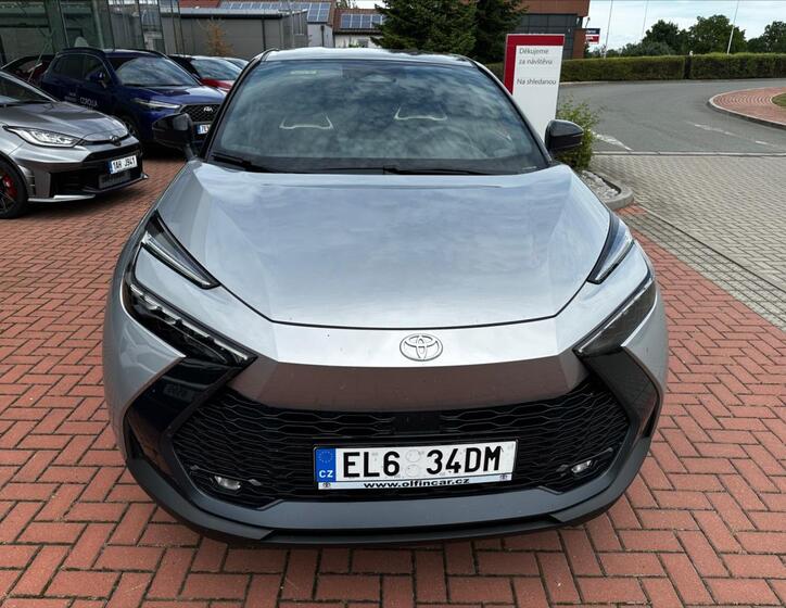 Toyota C-HR 3