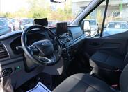 Ford Transit 9