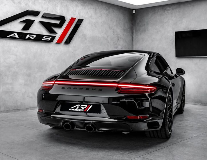 Porsche 911 6