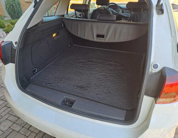Opel Astra 4