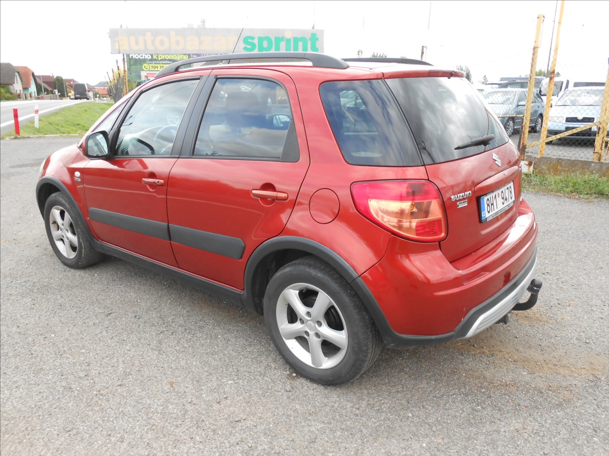 Suzuki SX4