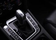 Volkswagen Passat 35