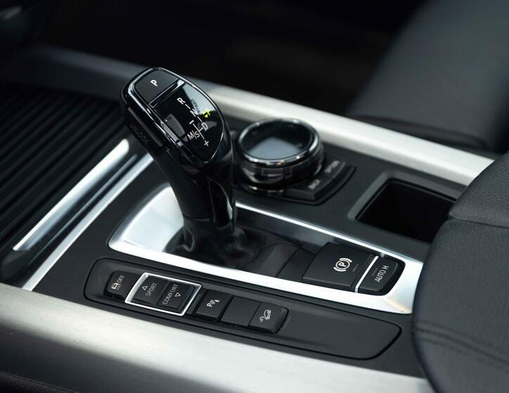 BMW X5 12