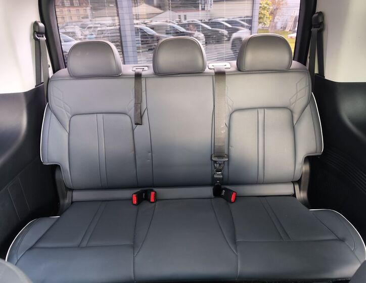 Hyundai Staria 13