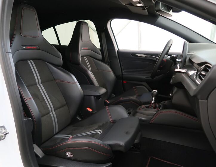 Ford Focus 22