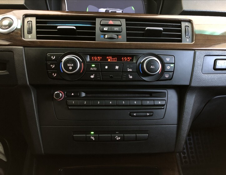 BMW Řada 3 28