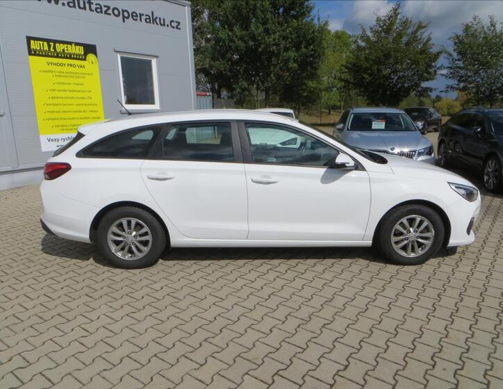 Hyundai i30 9