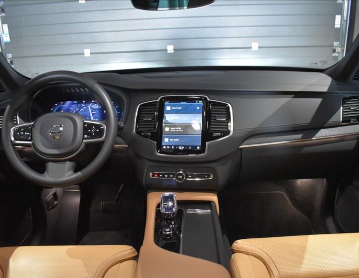 Volvo XC90 14