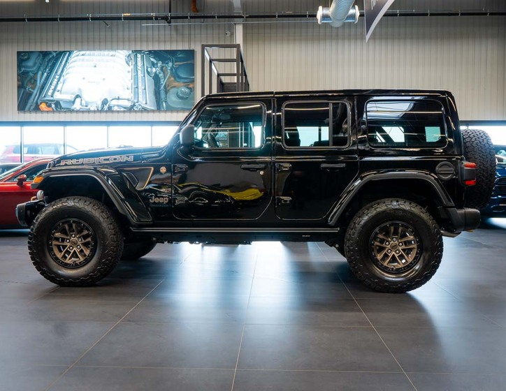 Jeep Wrangler 2