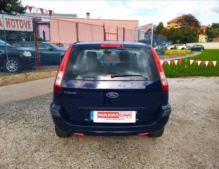 Ford Fusion 6