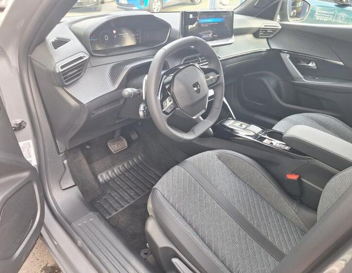 Peugeot 2008 10
