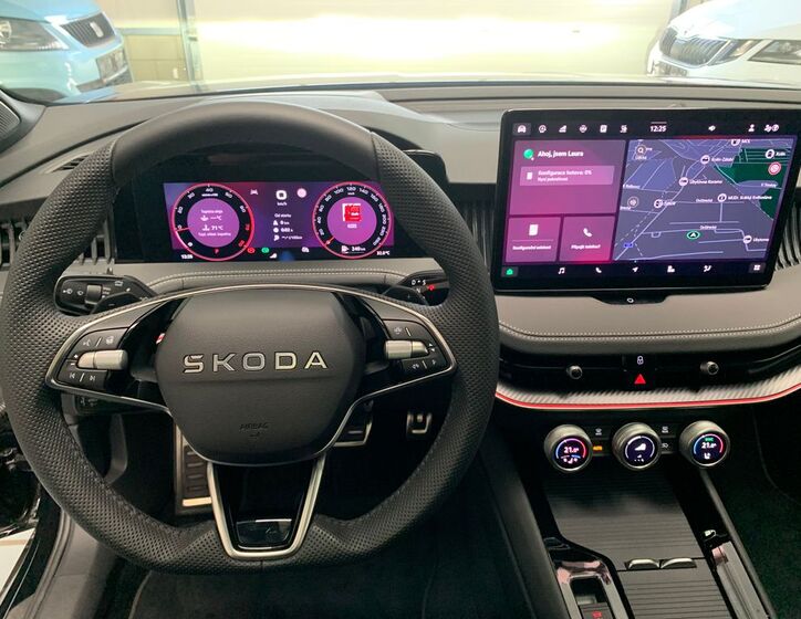 Škoda Superb 11