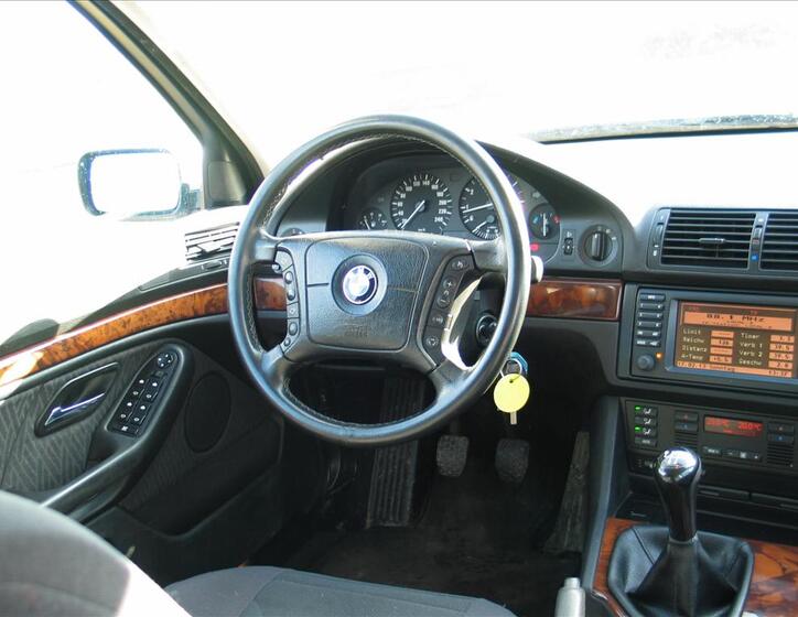 BMW Řada 5 31