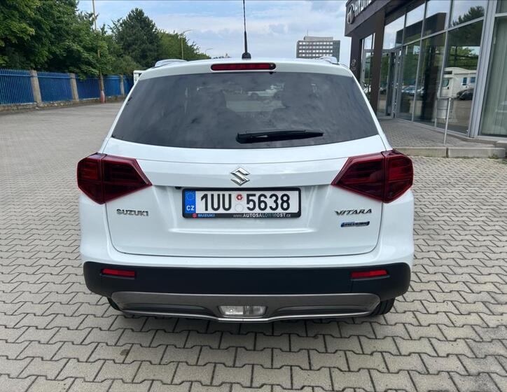 Suzuki Vitara 6