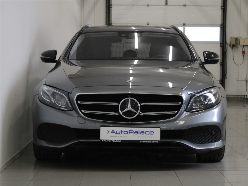 Mercedes-Benz Třídy E