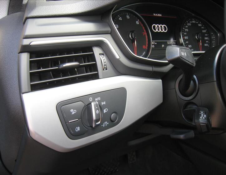 Audi A4 29