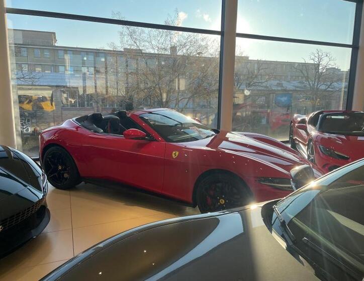Ferrari Roma 3