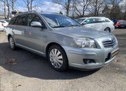 Toyota Avensis 3