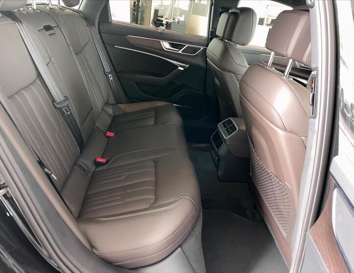 Audi A6 Allroad 9