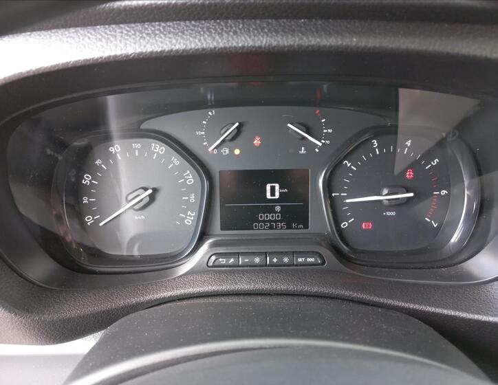 Toyota ProAce 14