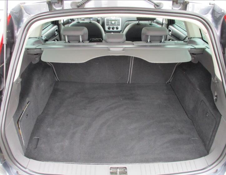 Ford Focus 9