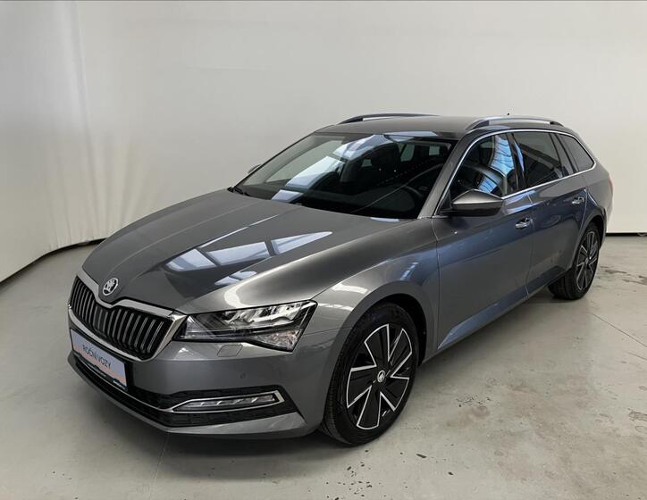 Škoda Superb 1