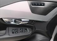 Volvo XC90 16