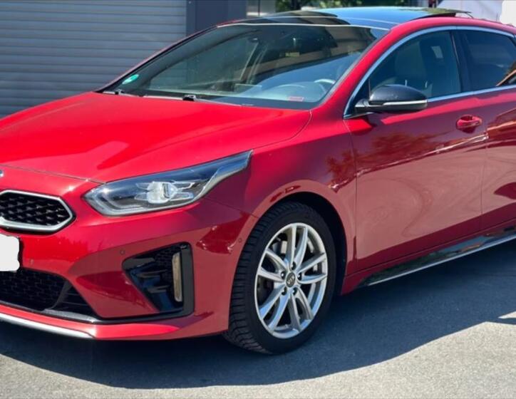 KIA ProCeed 1