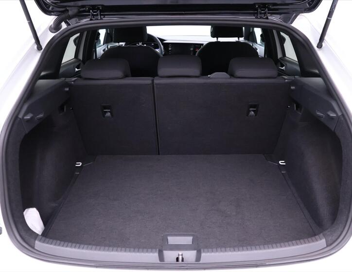 Volkswagen Taigo 10