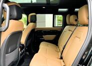 Land Rover Defender 30