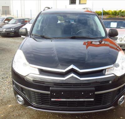 Citroën C-Crosser 8