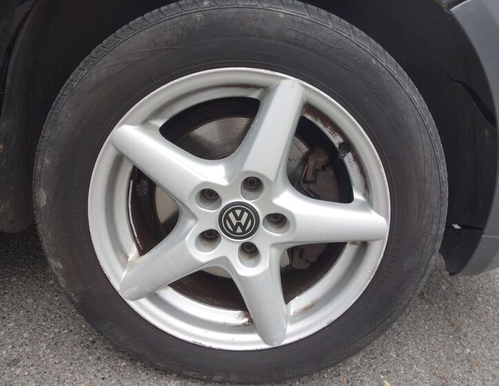 Volkswagen Caddy 24