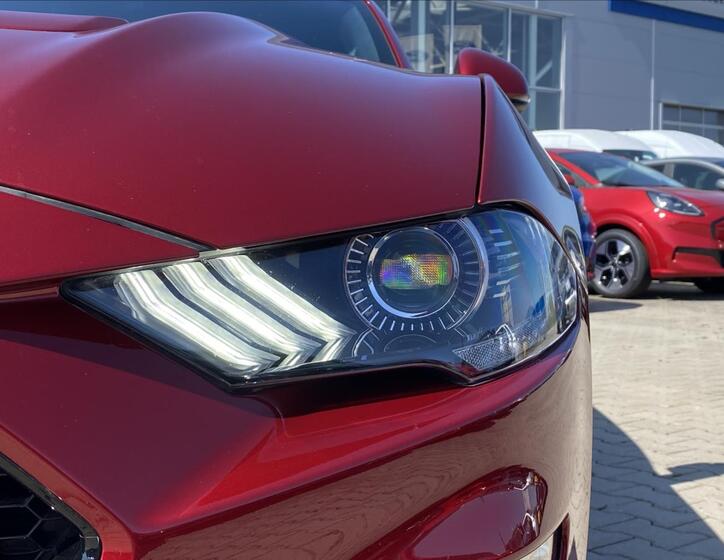 Ford Mustang 9