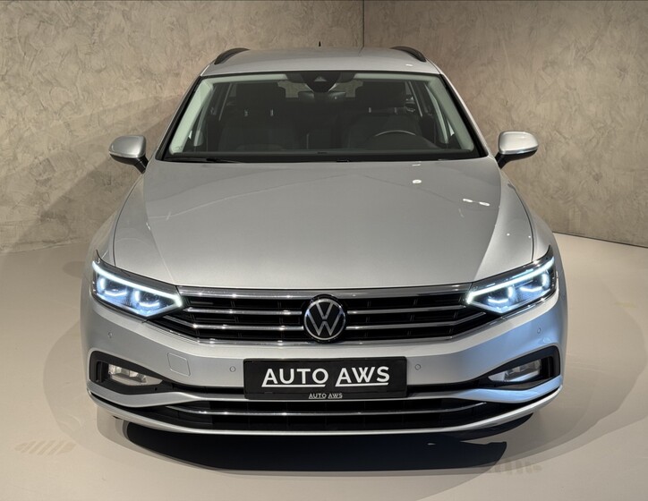 Volkswagen Passat 2