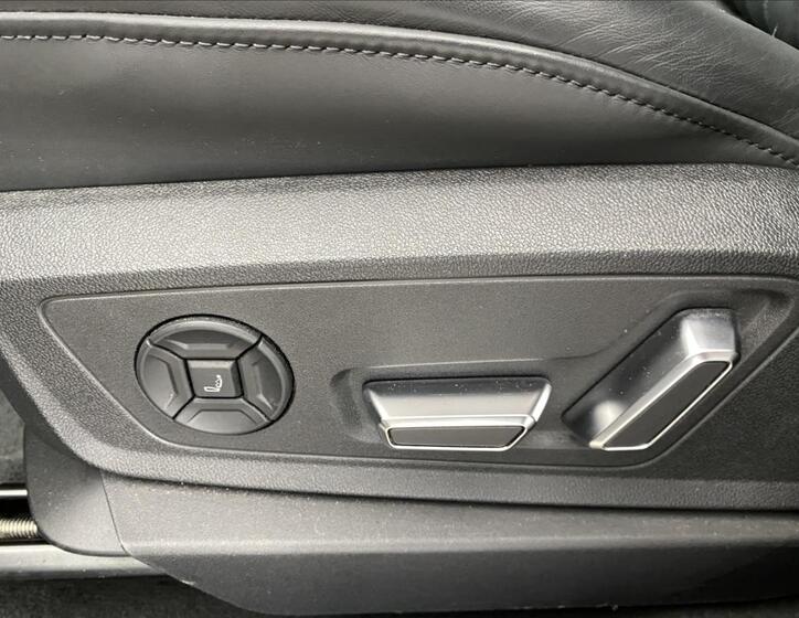 Audi e-tron 12