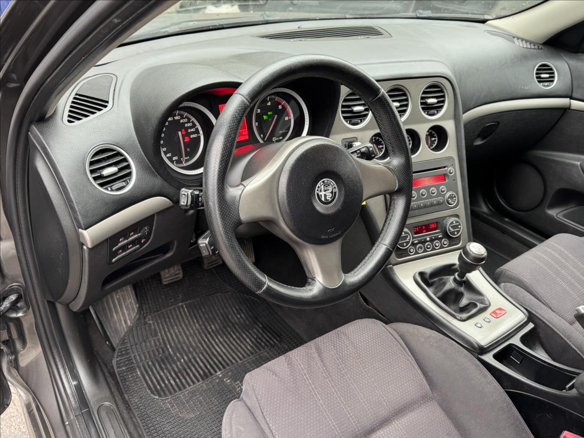 Alfa Romeo 159