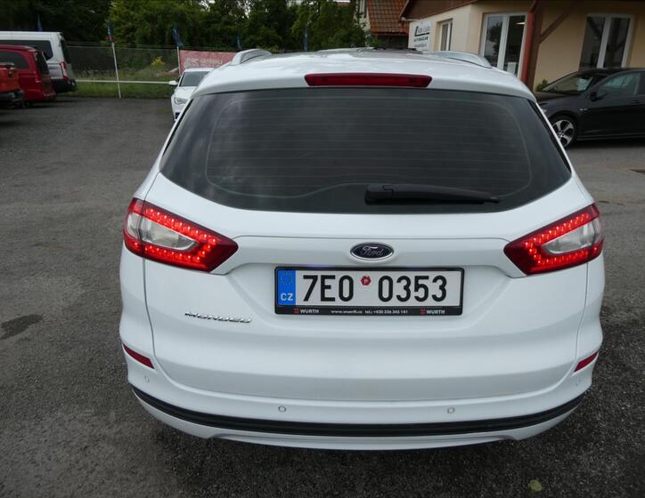Ford Mondeo 9