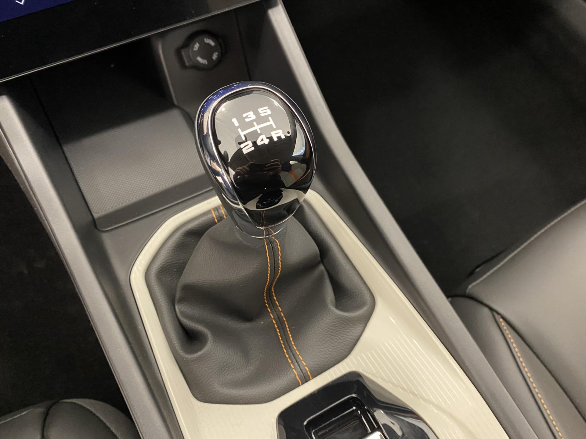 Dongfeng SHINE