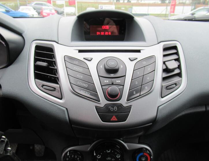 Ford Fiesta 11