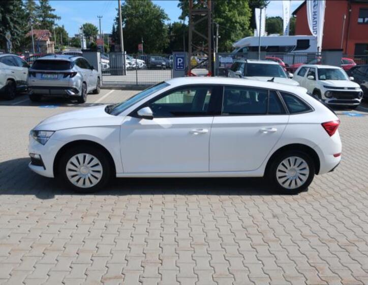 Škoda Scala 4