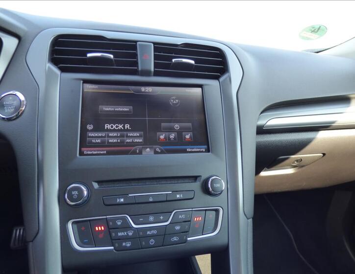 Ford Mondeo 31