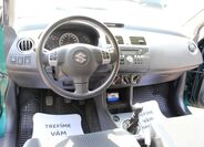 Suzuki Swift 16