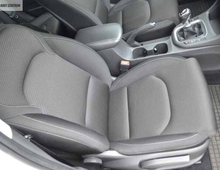 Hyundai i30 12