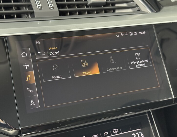 Audi e-tron 40
