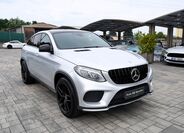 Mercedes-Benz GLE 8