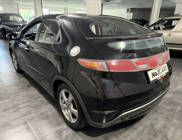 Honda Civic 4