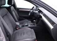 Volkswagen Passat 12