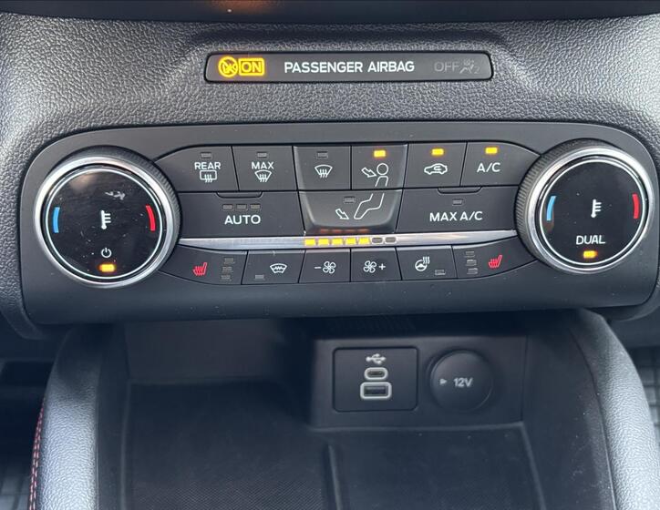 Ford Kuga 43